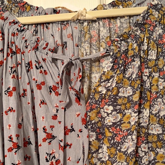 Easel Multicolor Floral Patchwork Blouse - Picture 5 of 6